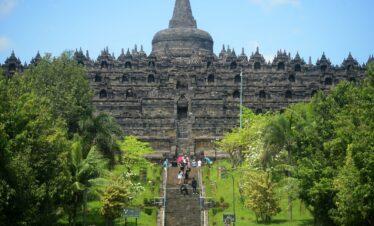 4D3N Yogyakarta Heritage & Adventure Tour