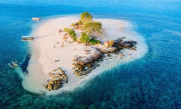 1D EXPERIENCE SNORKELING GILI KEDIS, GILI SUDAK & GILI NANGGU
