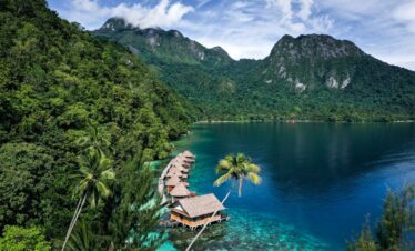 4D3N Hidden Paradise Maluku